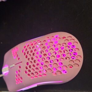 Meet your Posher, Sumia